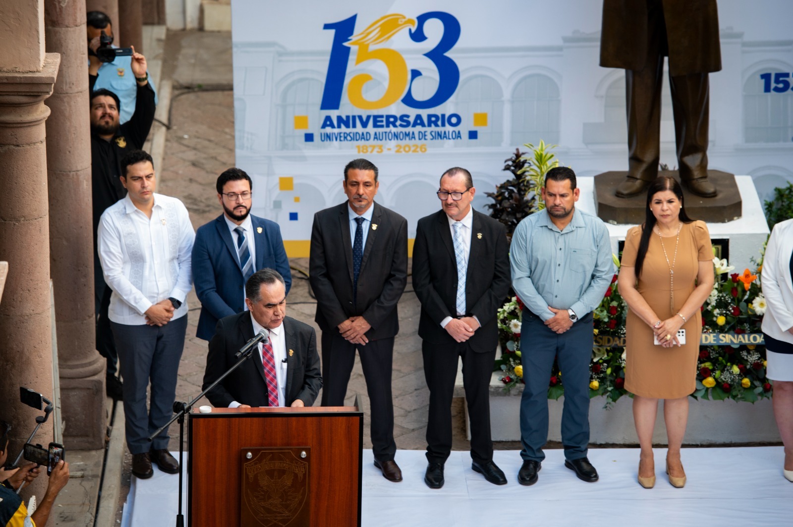 Madueña Molina encabeza festejos del 153 aniversario de la UAS