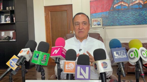 “Gobierno de Ahome mantiene apoyo a la cultura y garantiza espacios para academias”: alcalde Antonio Menéndez