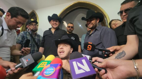Desde la tumba de Valentín y Lalo El Gallo, La Dinastía Elizalde anuncia gira y concierto en Guasave, Sinaloa