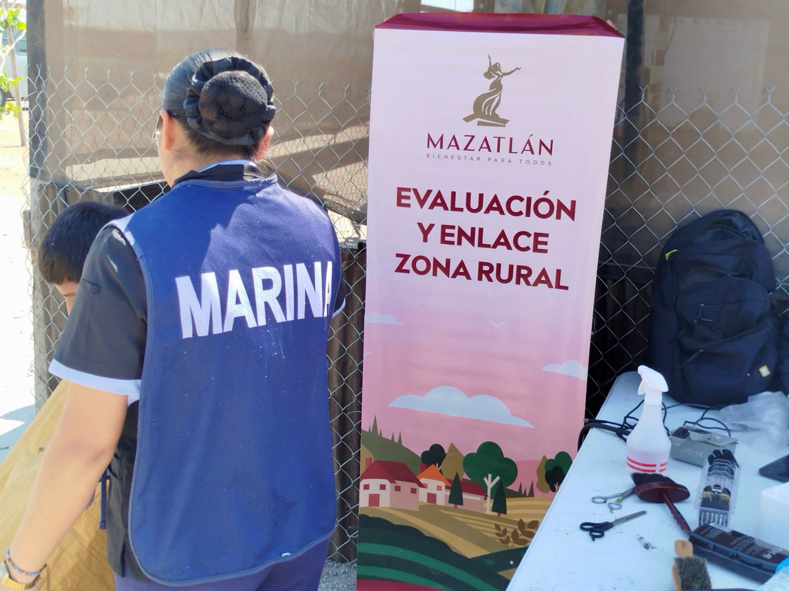 Apoyos y servicios en zona rural de Mazatlán