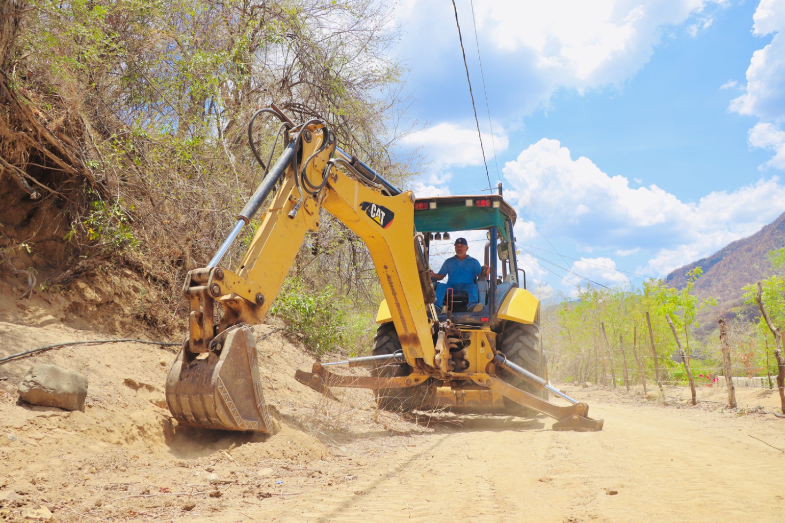 Arranca obra de pavimentación en Badiraguato