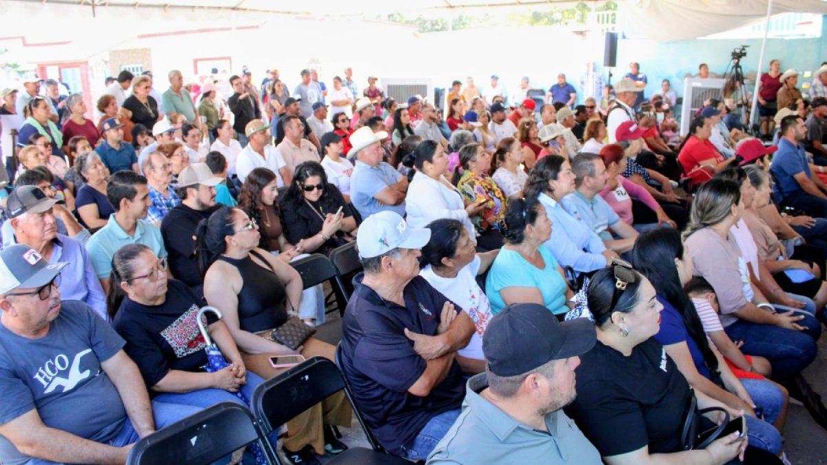 arranca yeraldine bonilla pavimentacion de la vicente guerrero en estacion dimas lugar