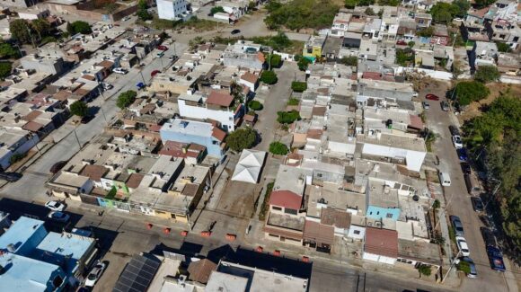 Inician pavimentación de la calle Privada del Cardenal en Arboledas III, en Mazatlán, Sinaloa
