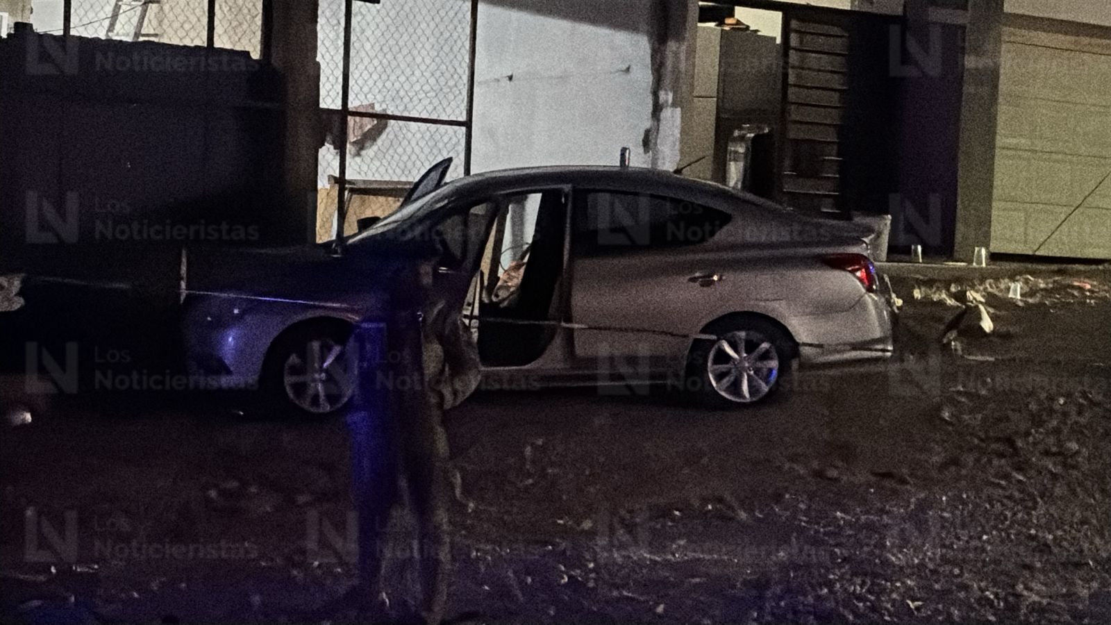 Un hombre que se encontraba tomando en su vehículo fue asesinado en El Mirador, en Culiacán