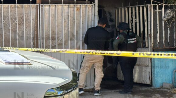 Asesinan con un desarmador a un adulto y queman su domicilio en la colonia Hermanos Flores Magón de Culiacán, Sinaloa