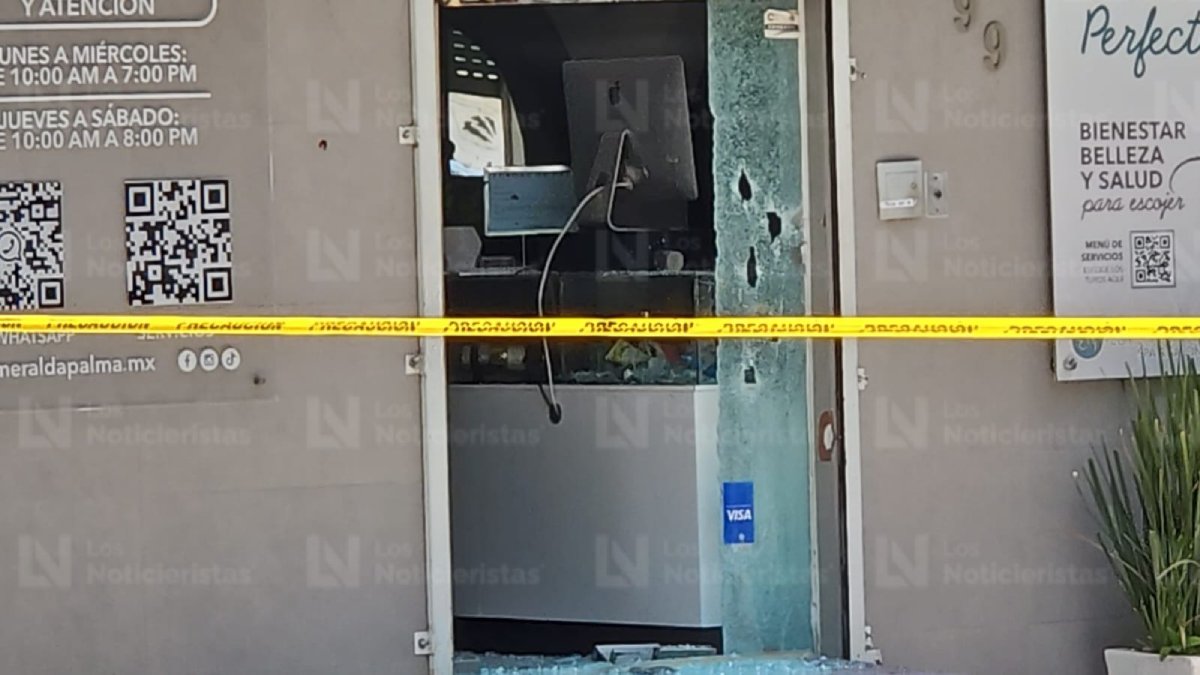 atacan a balazos clinica de belleza y spa en las quintas de culiacan vidrios