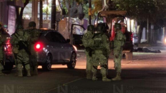 Ataque armado contra tripulantes de un vehículo deja dos hombres fallecidos en la Miguel Alemán de Culiacán, Sinaloa