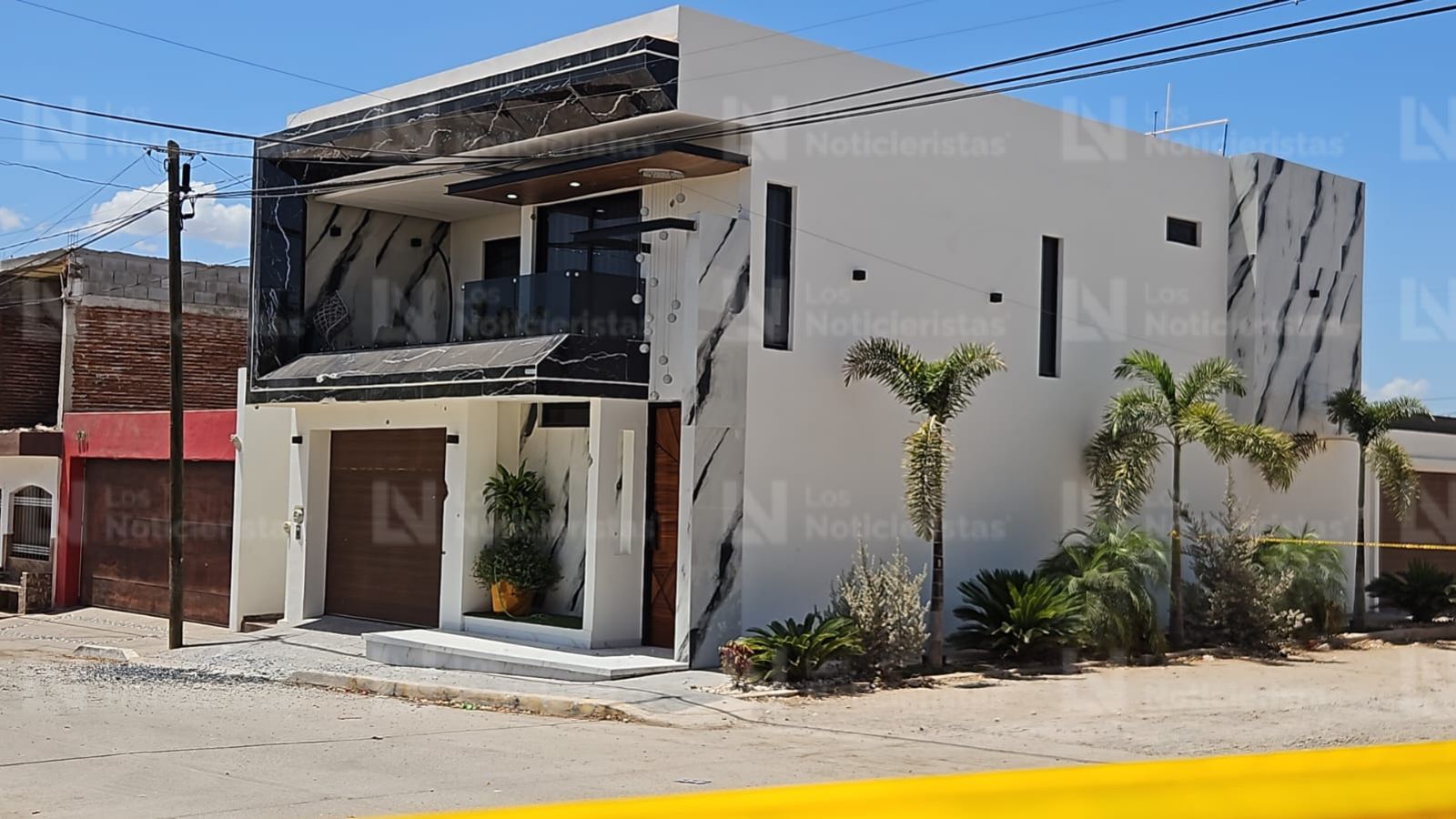 Atacan a balazos una residencia en la colonia Plutarco Elías Calles en Culiacán, Sinaloa