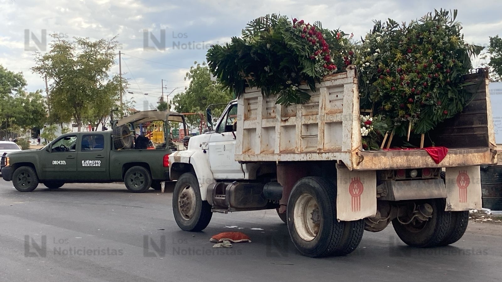 Ataque armado hacia cortejo fúnebre deja dos muertos y tres heridos en Culiacán