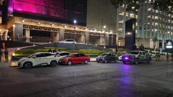 Identifican a los tres hombres fallecidos tras balaceras esta madrugada en la Plaza Cuatro Ríos de Culiacán