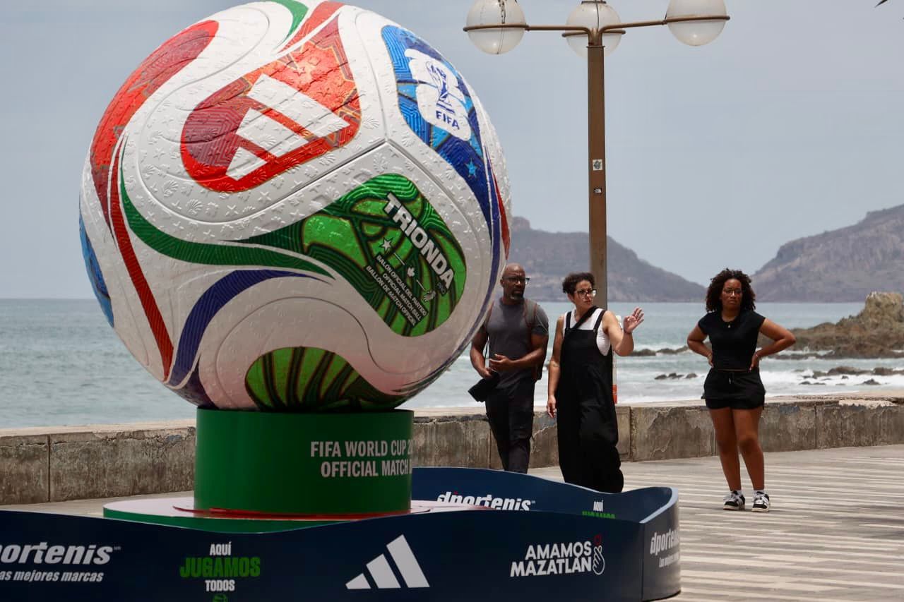 Balón gigante Mundial 2026