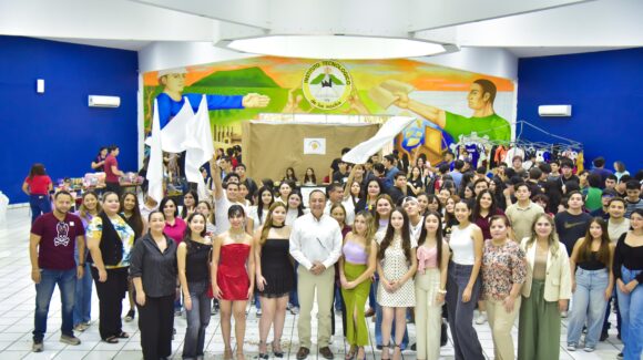 Gobierno de Ahome impulsa el talento juvenil en el Bazar del Día del Estudiante del Tecnológico de Los Mochis