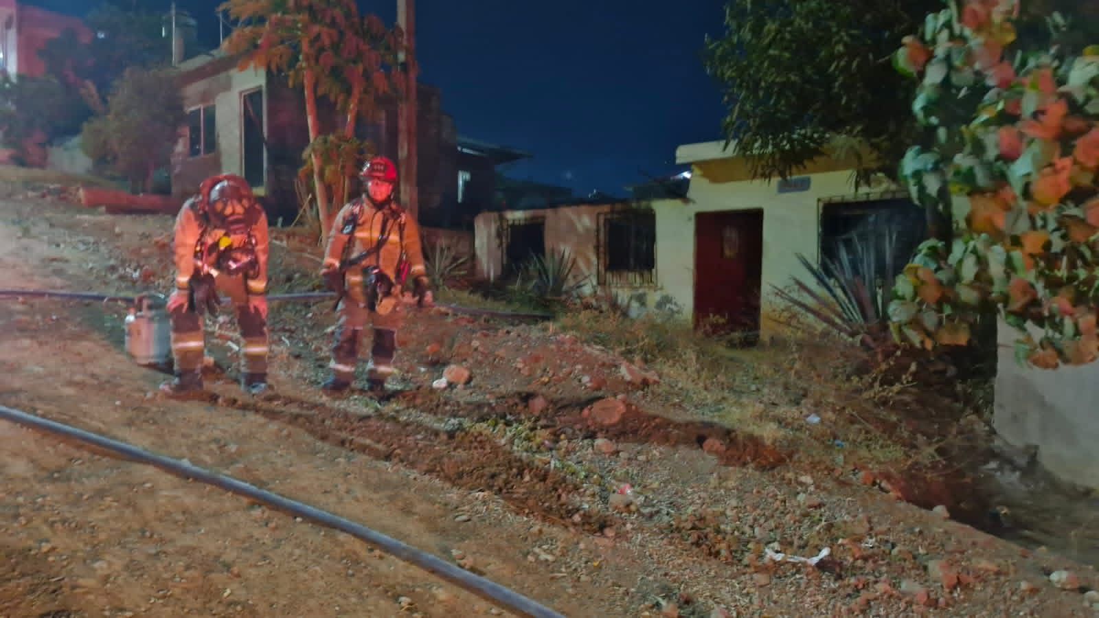 Rescate de hombre de incendio en Mazatlán