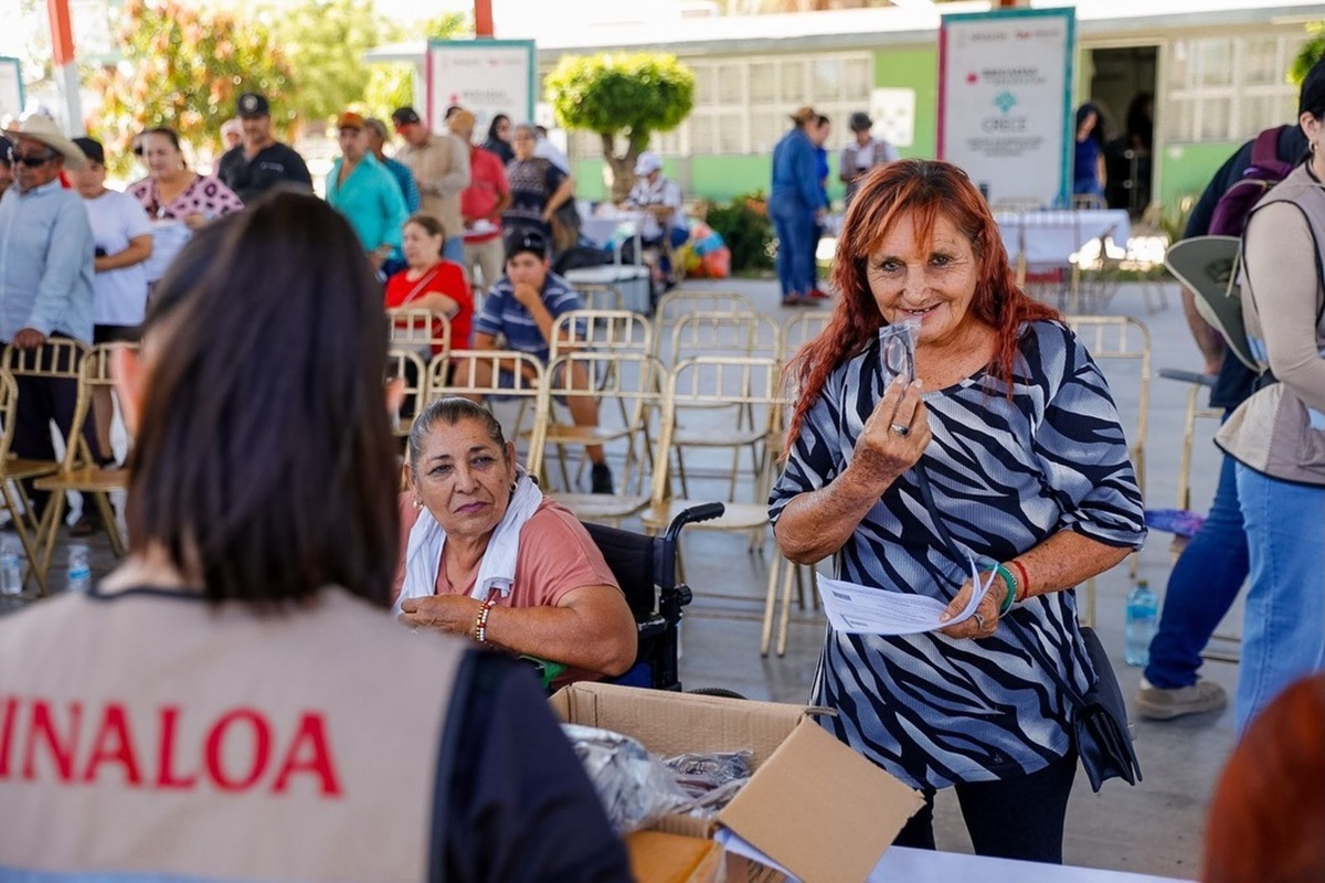 Brigada del Bienestar llega con sus servicios a Estación Dimas, San Ignacio