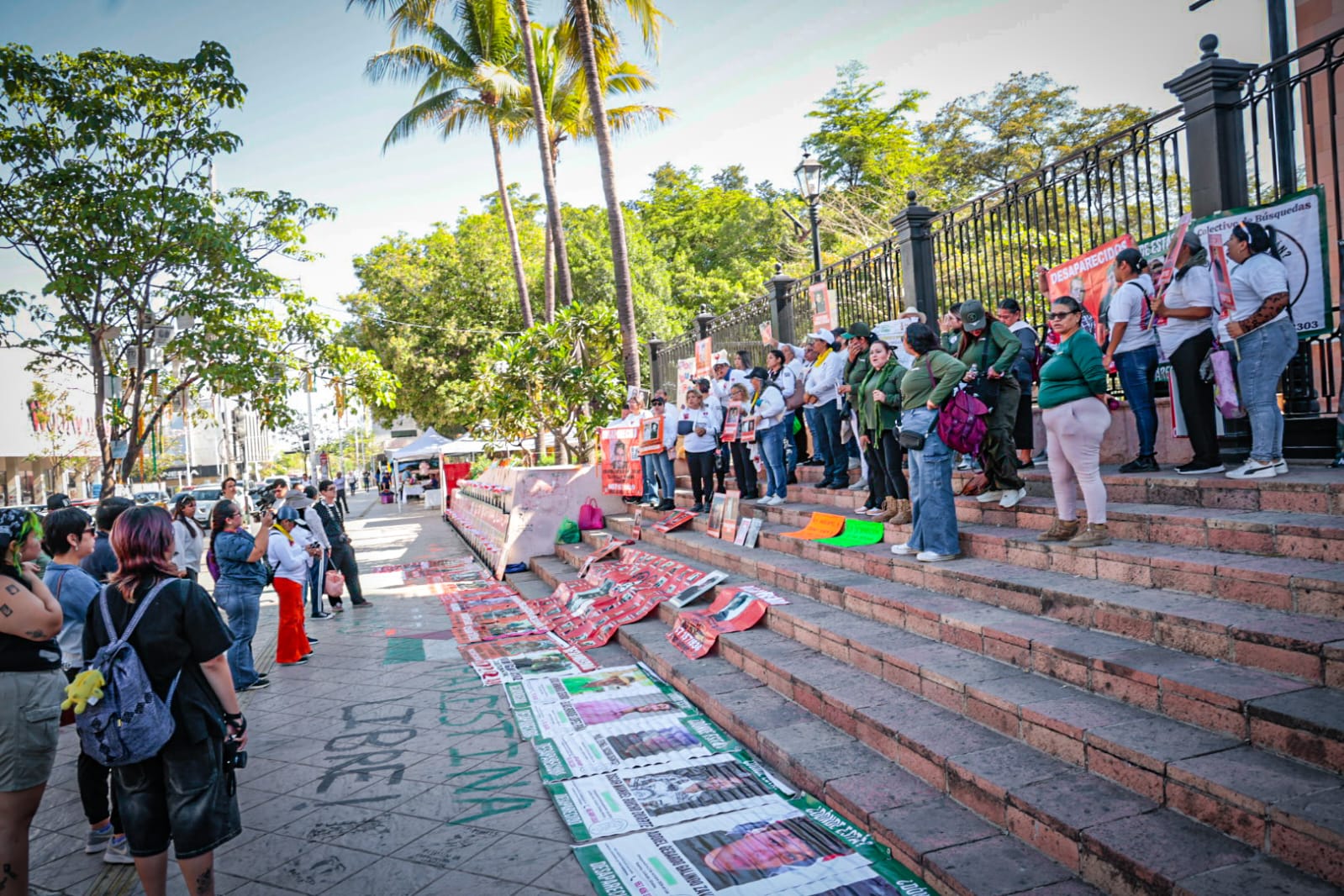 Buscadoras de Sinaloa se unen a la VIII Marcha Nacional Madres Buscando a sus Hijos