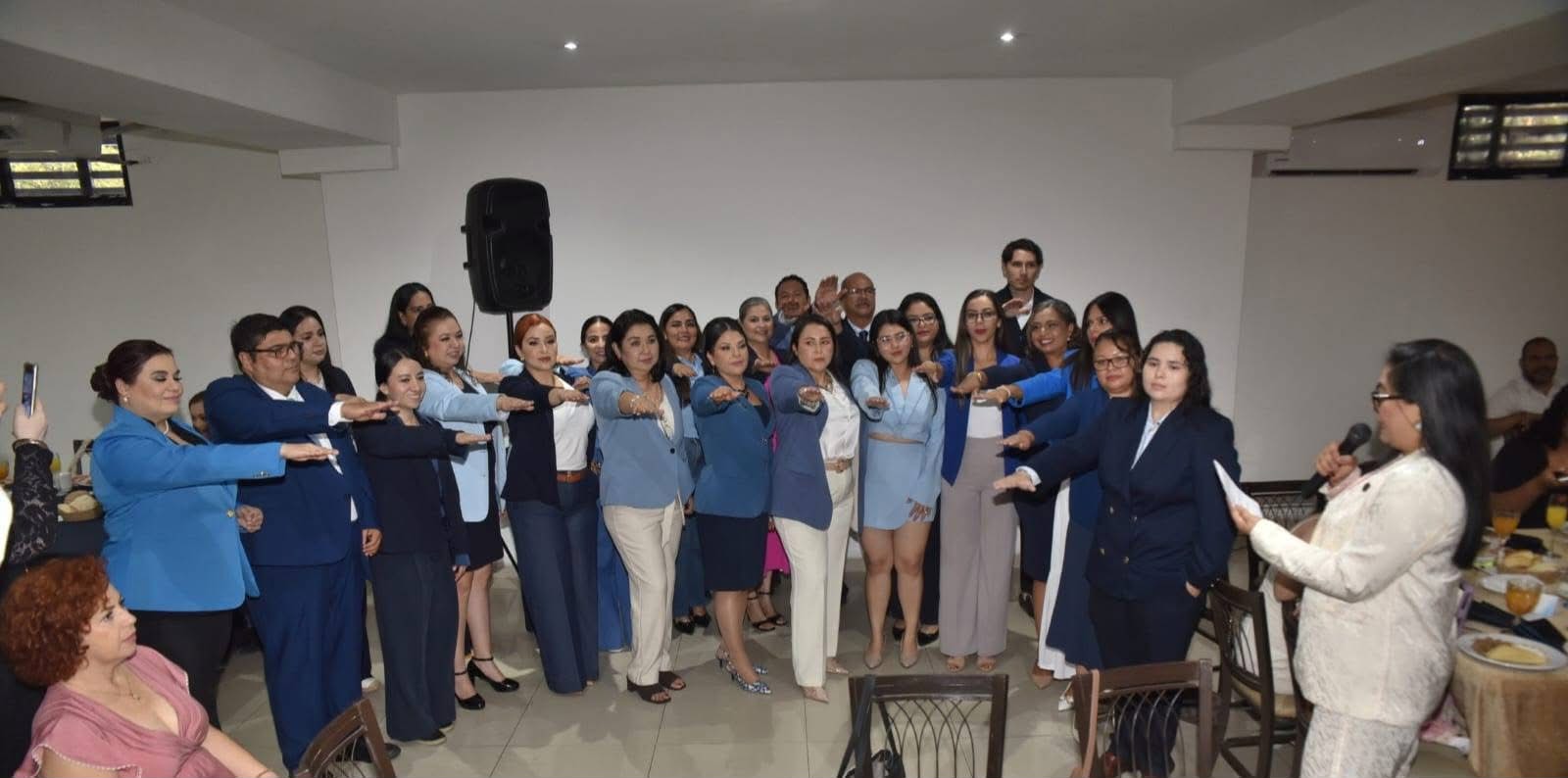 Nace PSICACOMM en Mazatlán, Sinaloa; psicólogos toman protesta y hacen historia dentro de la Cámara de Comercio