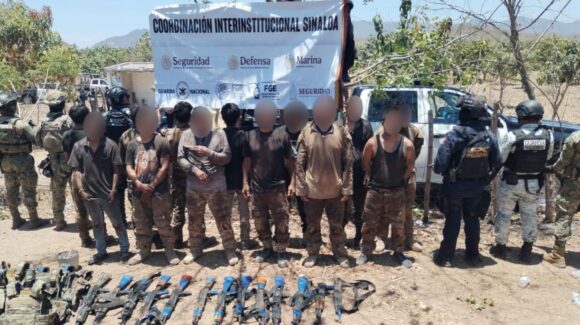 Capturan célula delictiva de 13 hombres en los límites de Rosario y Escuinapa, Sinaloa
