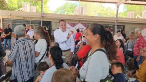 caravana del bienestar a la colonia ruben jaramillo de los mochis alcalde