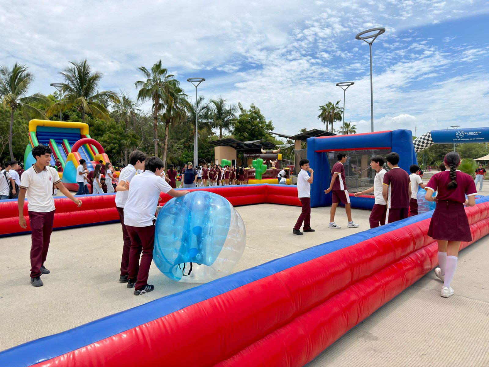 Celebran el Día del Estudiante con el Mazatlán Fest