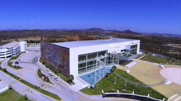 Estrella Palacios celebra reconocimiento internacional al Centro de Convenciones de Mazatlán, Sinaloa