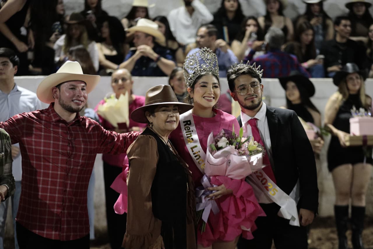 Charreada universitaria en Guasave, Sin.
