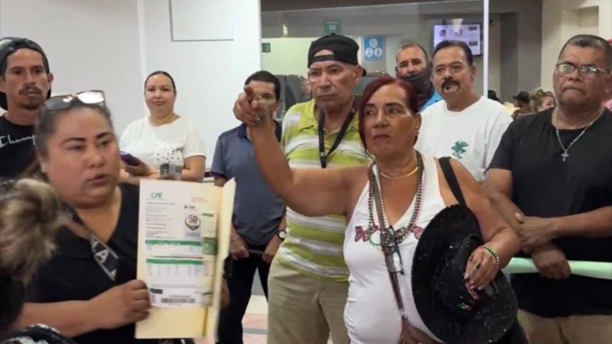 ciudadanos se manifiesta contra la cfe en mazatlan costo