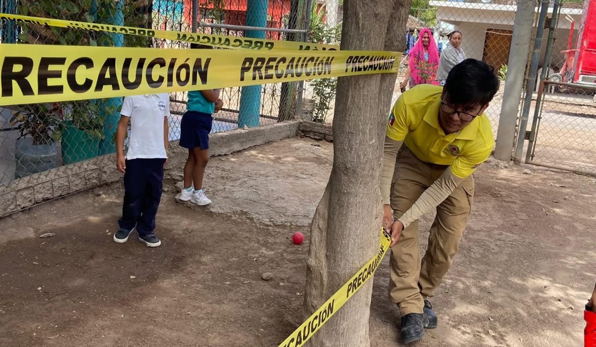 Clausuran juegos infantiles en kínder de Las Quemazones en Guasave