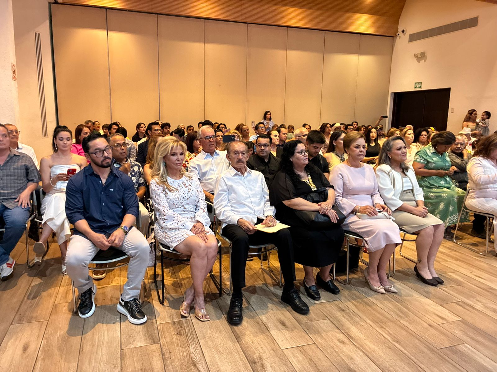 Club Juvenil de Ayuda AC entrega reconocimientos a ocho ahomenses con trayectoria