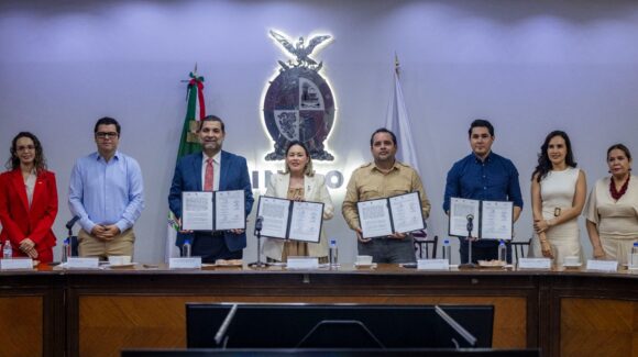 Para impulsar la obra pública en el estado, Gobierno de Sinaloa, DIF y CMIC firman convenio de colaboración