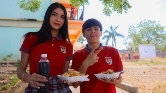 Para garantizar la permanencia de jóvenes en las escuelas, Gobierno de Sinaloa implementa Comedores Juveniles