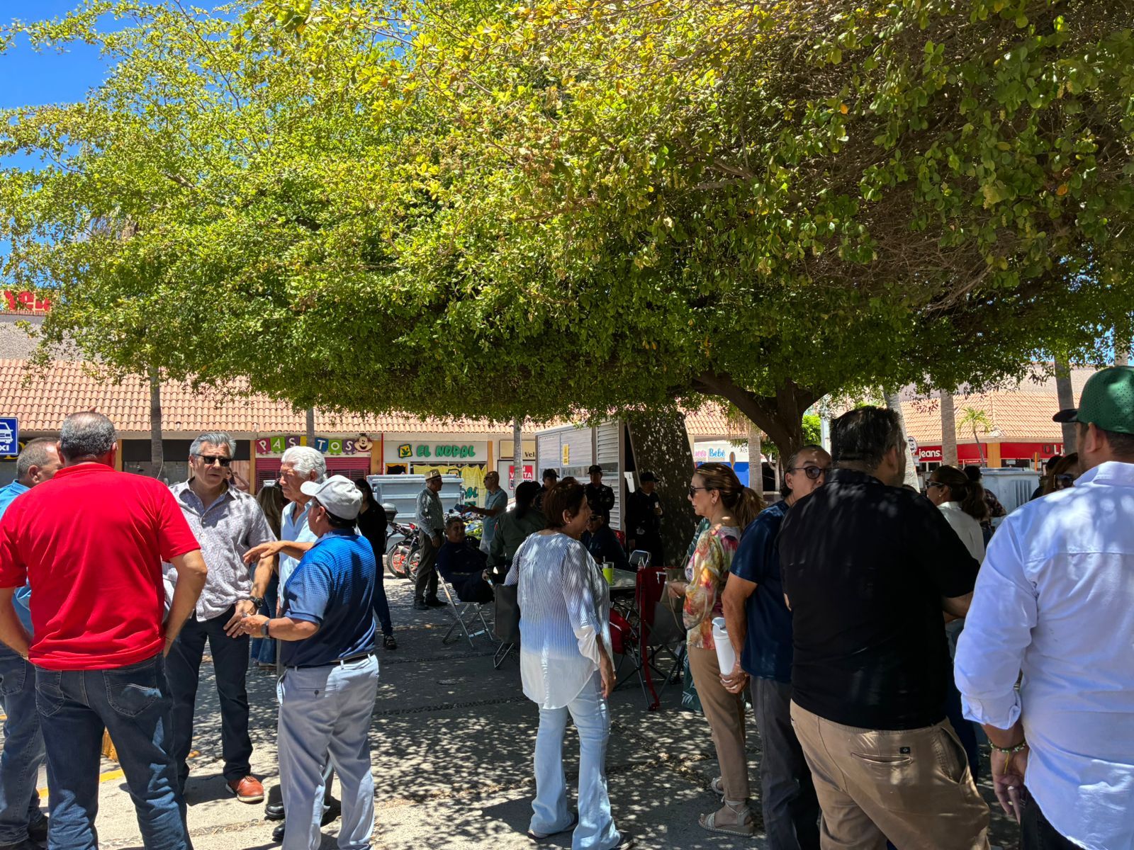 Comerciantes de Plaza Fiesta Las Palmas