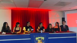 Comunicólogos de la UAS anuncian gala de despedida con “Misterio Carmesí