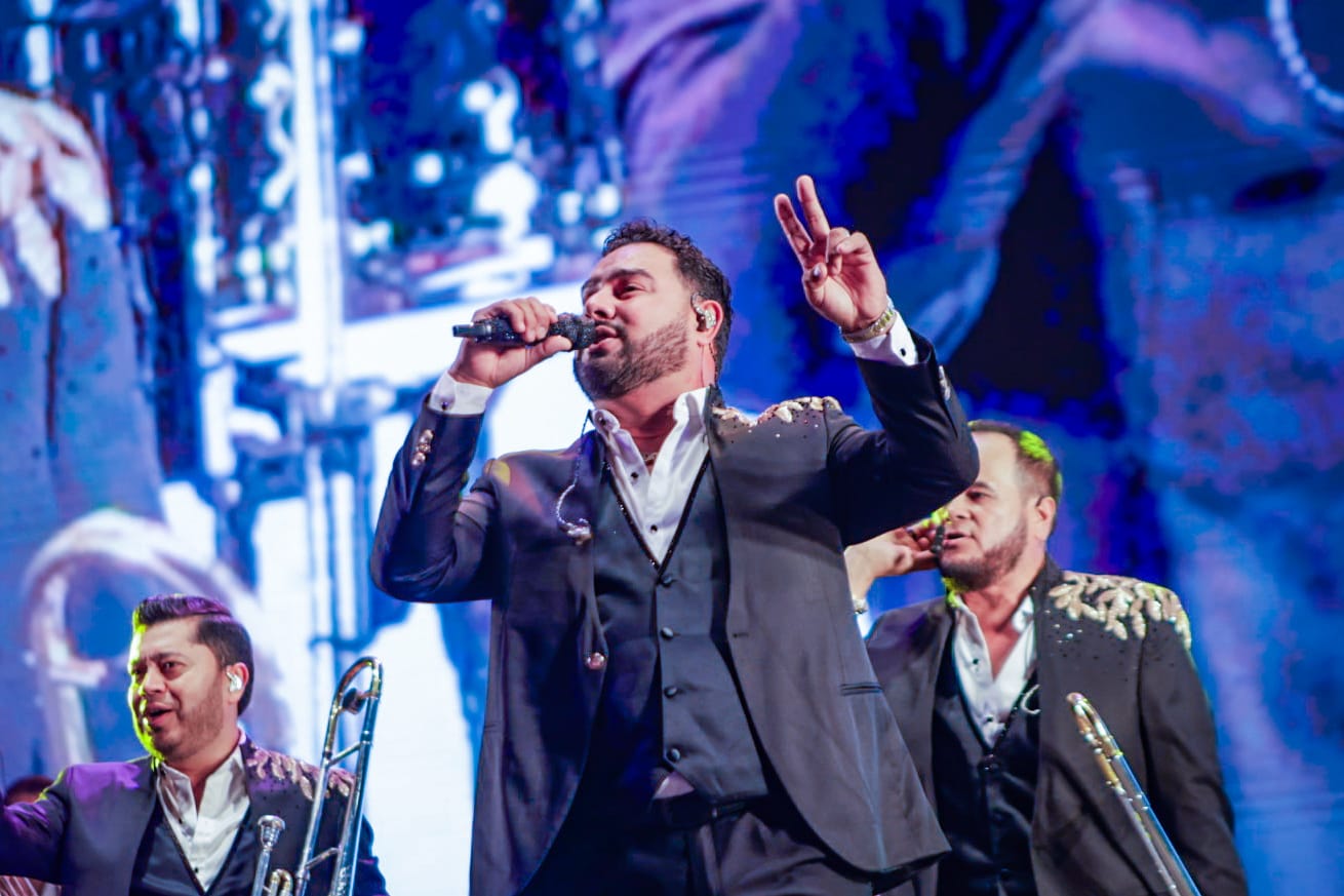 Concierto de la Banda MS por el Día de las Madres, en Culiacán