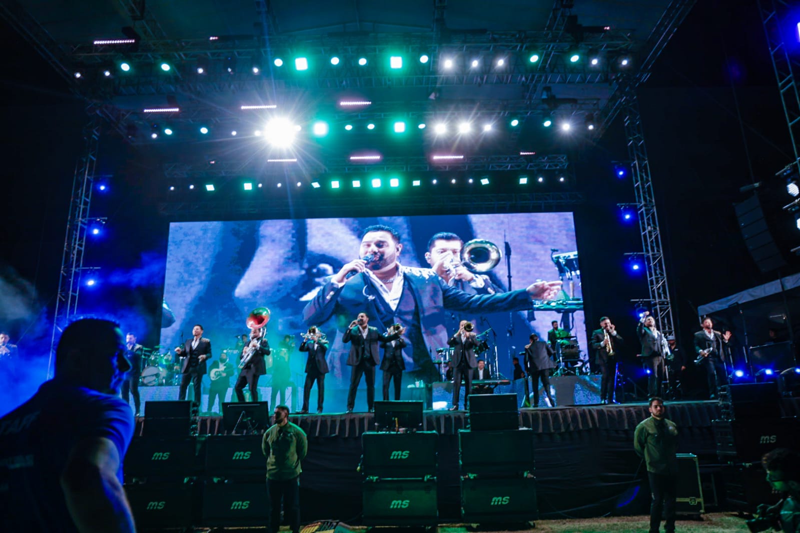 Concierto de la Banda MS por el Día de las Madres, en Culiacán