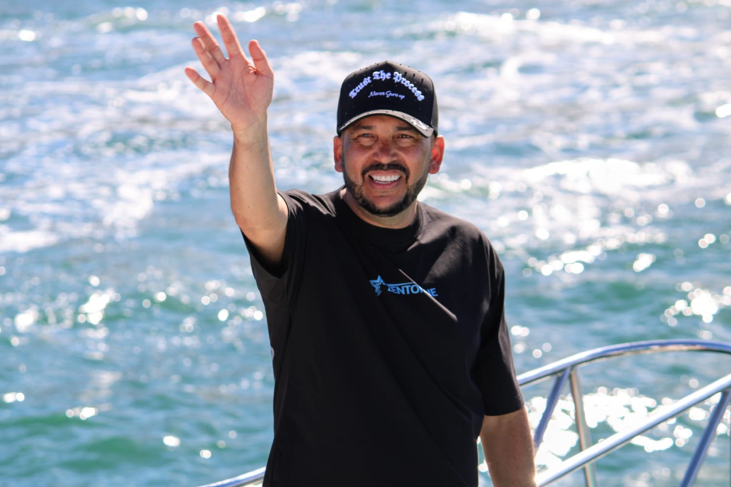 Concierto en el mar de Luis Ángel El Flaco en Mazatlán