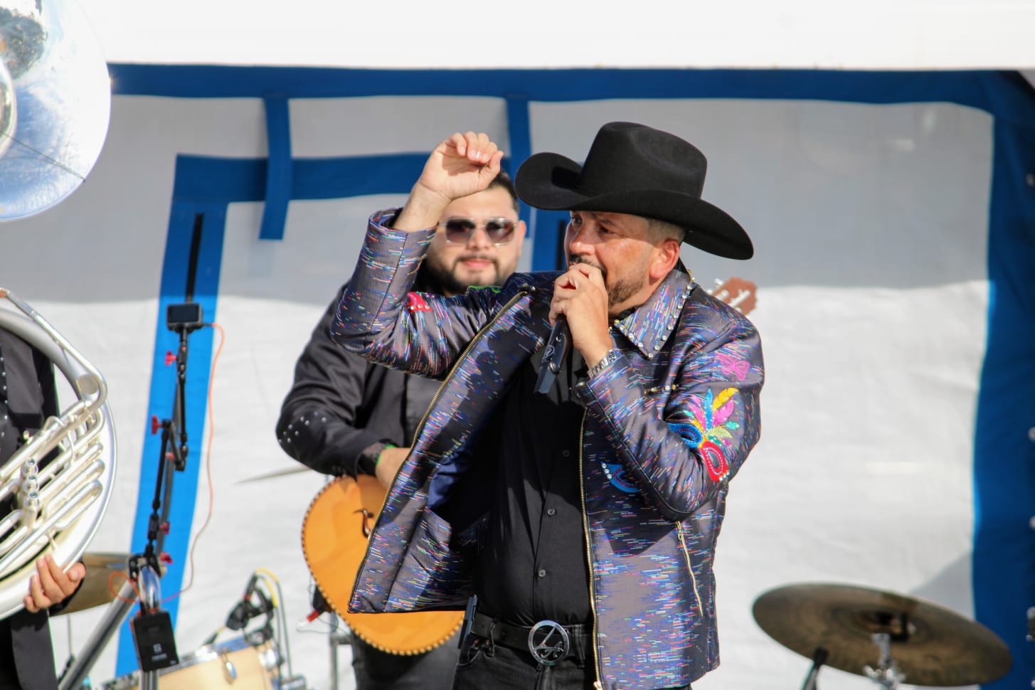 Concierto en el mar de Luis Ángel El Flaco en Mazatlán