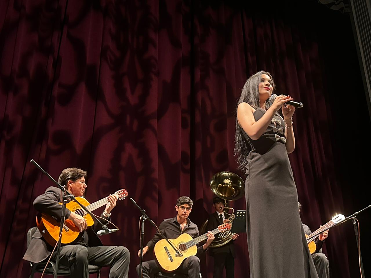 Concierto "Voces e Instrumentos" en Mazatlán