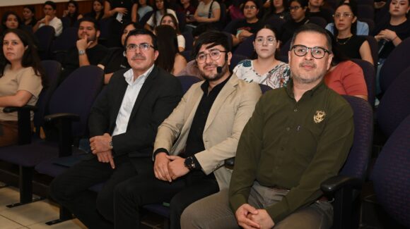 ¡El arte de conectar en redes! mercadólogo egresado de la UAS comparte cómo dominar el contenido digital