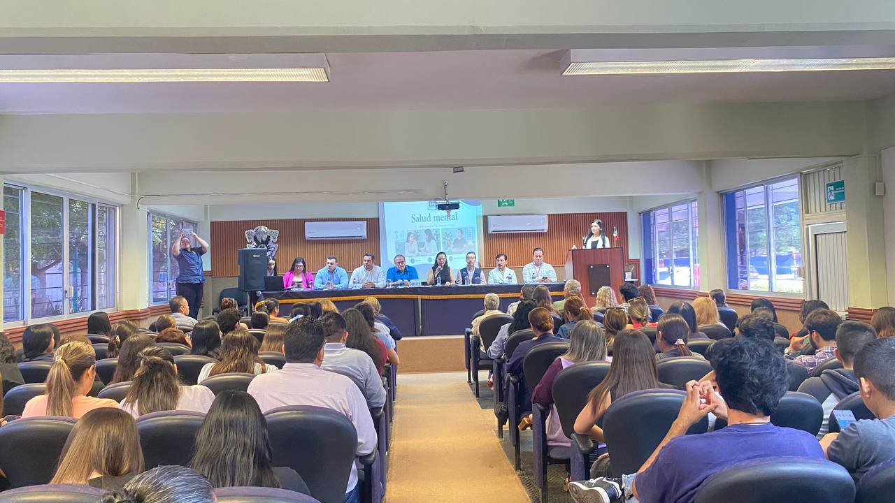 Conversatorio sobre derechos humanos y salud mental en Guasave, Sin.