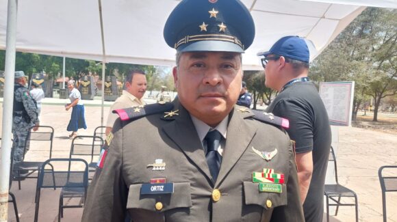 Hay cambio en el 42 Batallón de Infantería en Guamúchil; asume el cargo Adrián Efraín Ortiz Arroyo como nuevo jefe militar