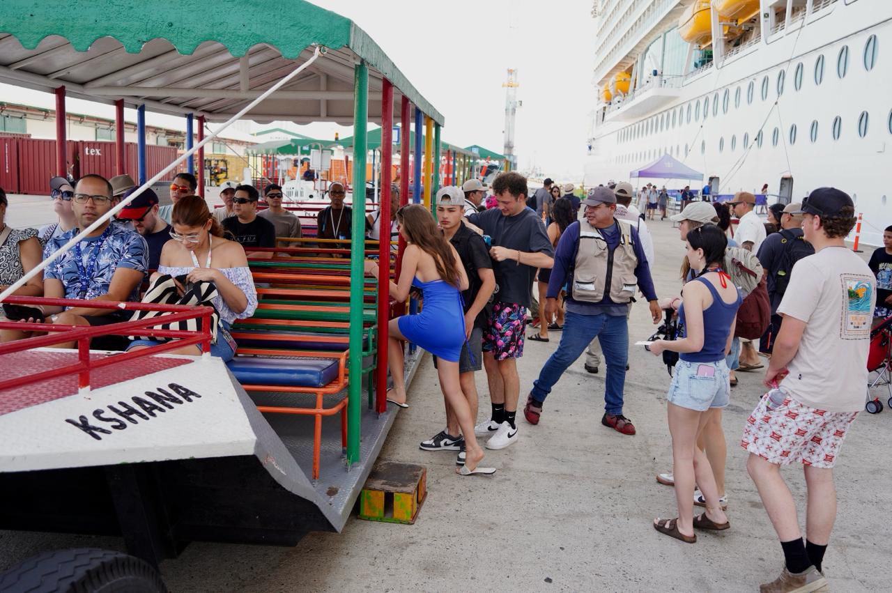 Cruceros fortalecen economía de Mazatlán