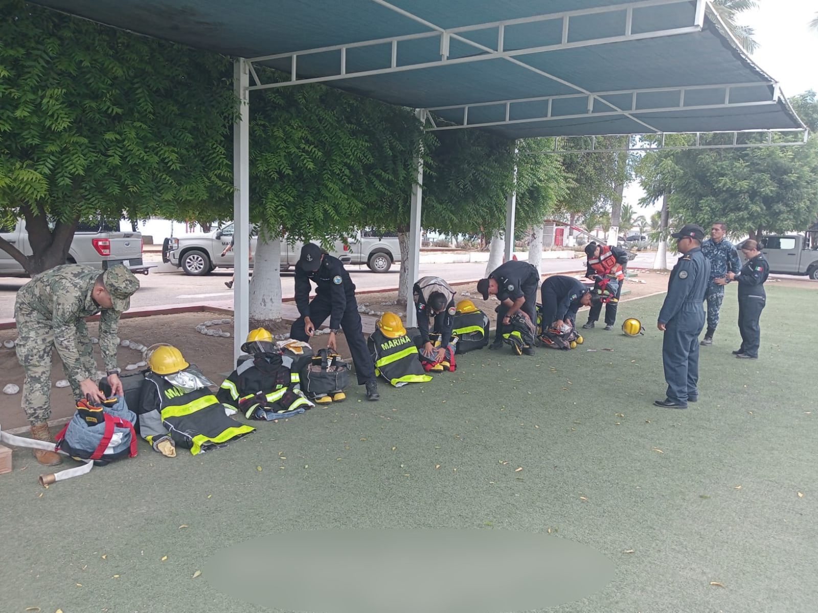 Marina fortalece su capacidad de respuesta; concluye exitoso curso de contraincendios en Mazatlán