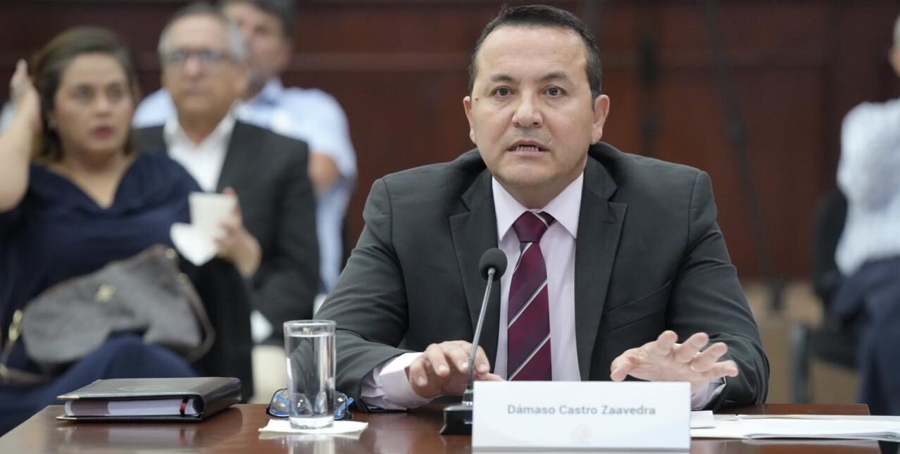 Dámaso Castro Zaavedra solicita licencia como vicefiscal de Sinaloa