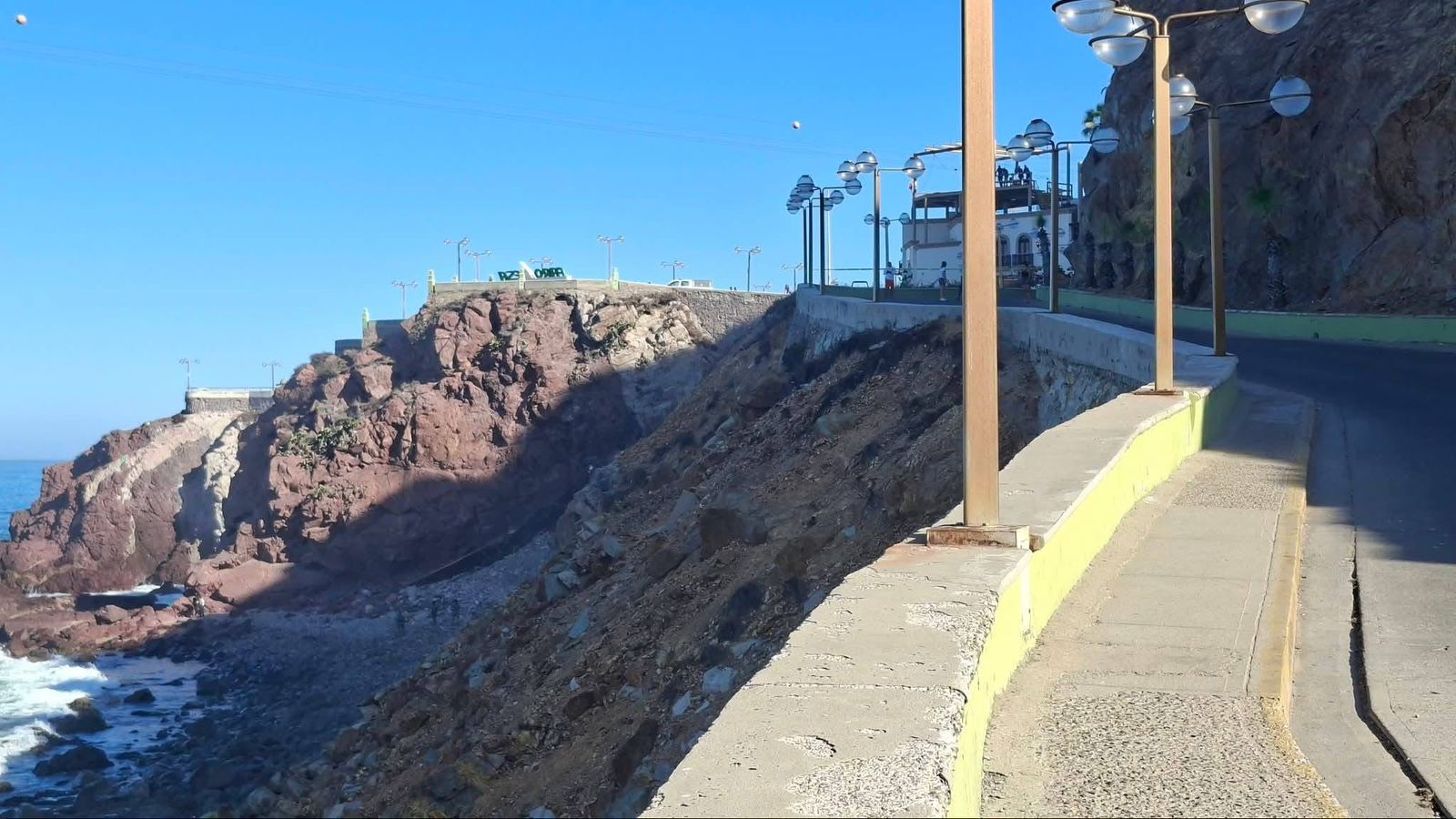 área cerrada por caída accidenta en El Faro de Mazatlán