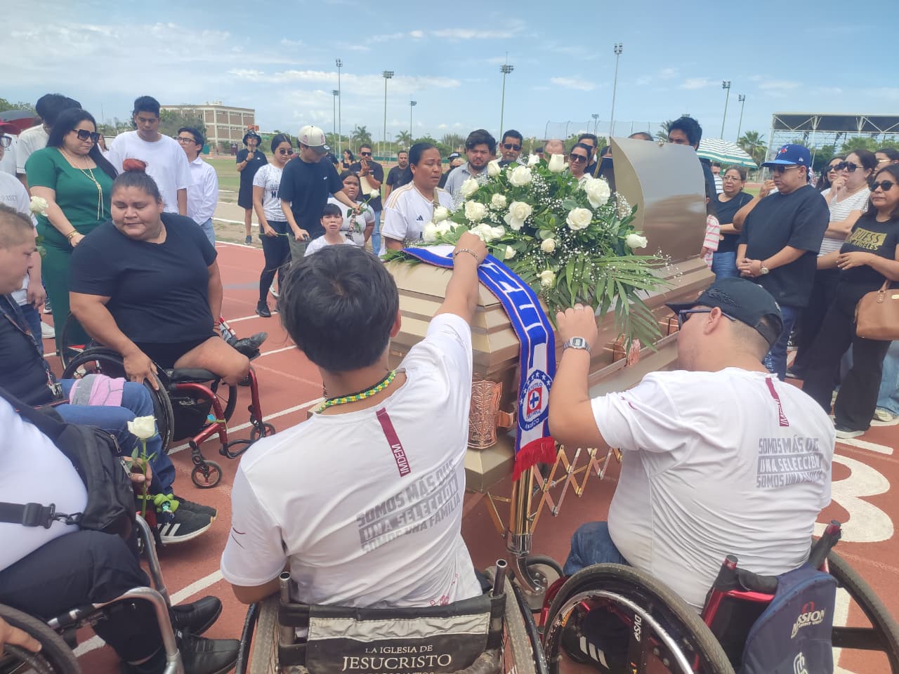 Despiden desde la pista a Trini Serrano, medallista que dejó huella en el deporte adaptado