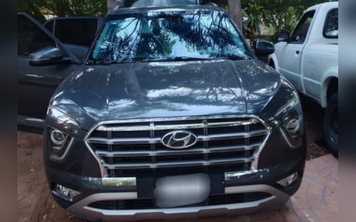 Vehículo con reporte de robo recuperado