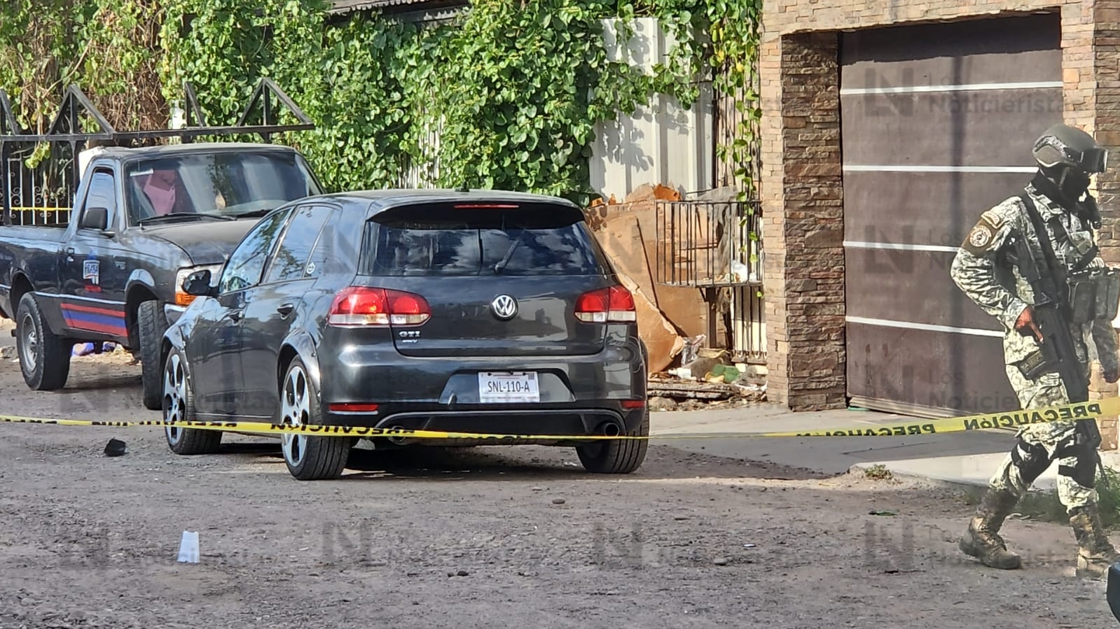 Ejecutan a dos hombres a bordo de un vehículo en El Palmito de Culiacán