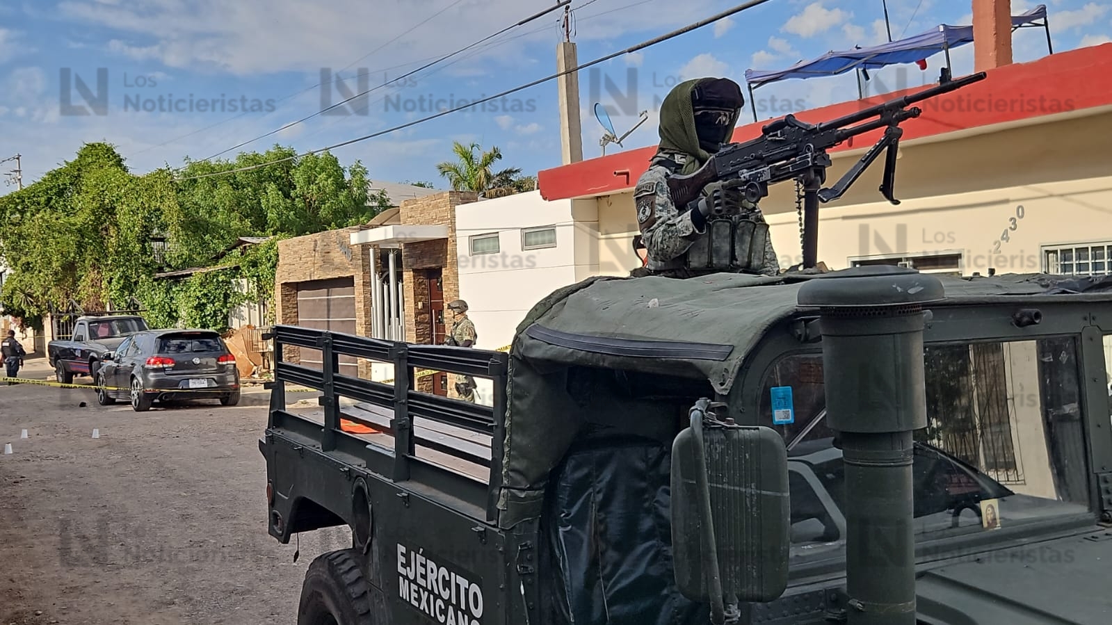 Ejecutan a dos hombres a bordo de un vehículo en El Palmito de Culiacán