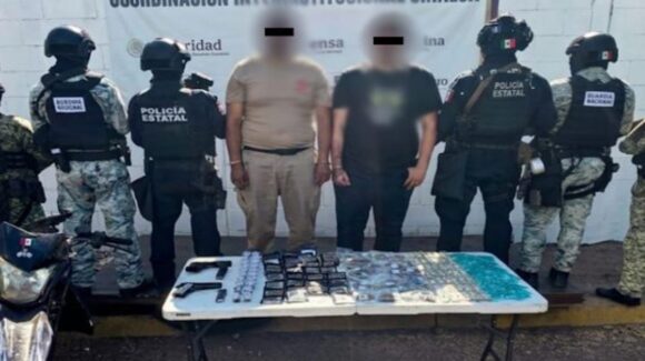 Dos hombres fueron detenidos en la Obrero Campesino de Culiacán, Sinaloa; portaban armas y droga