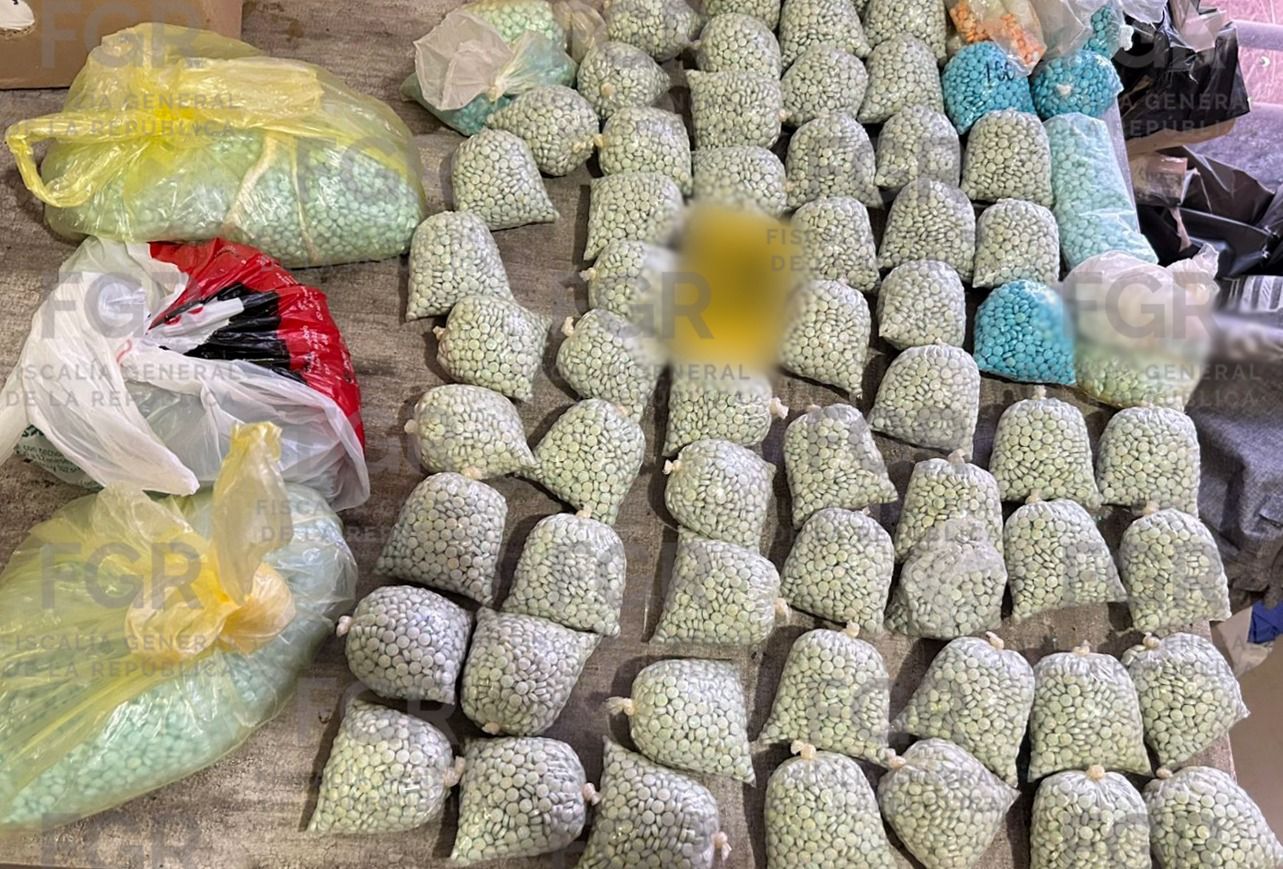 Droga asegurada en domicilio en La Conquista, Culiacán